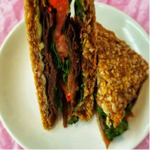 Vegan grilled BLT sandwich from Pixie Retreat